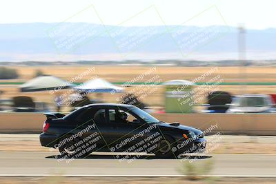 media/Oct-01-2022-Team Topak Racing (Sat) [[f860fb51be]]/2-Inter Low 2/session 2 turn 11/